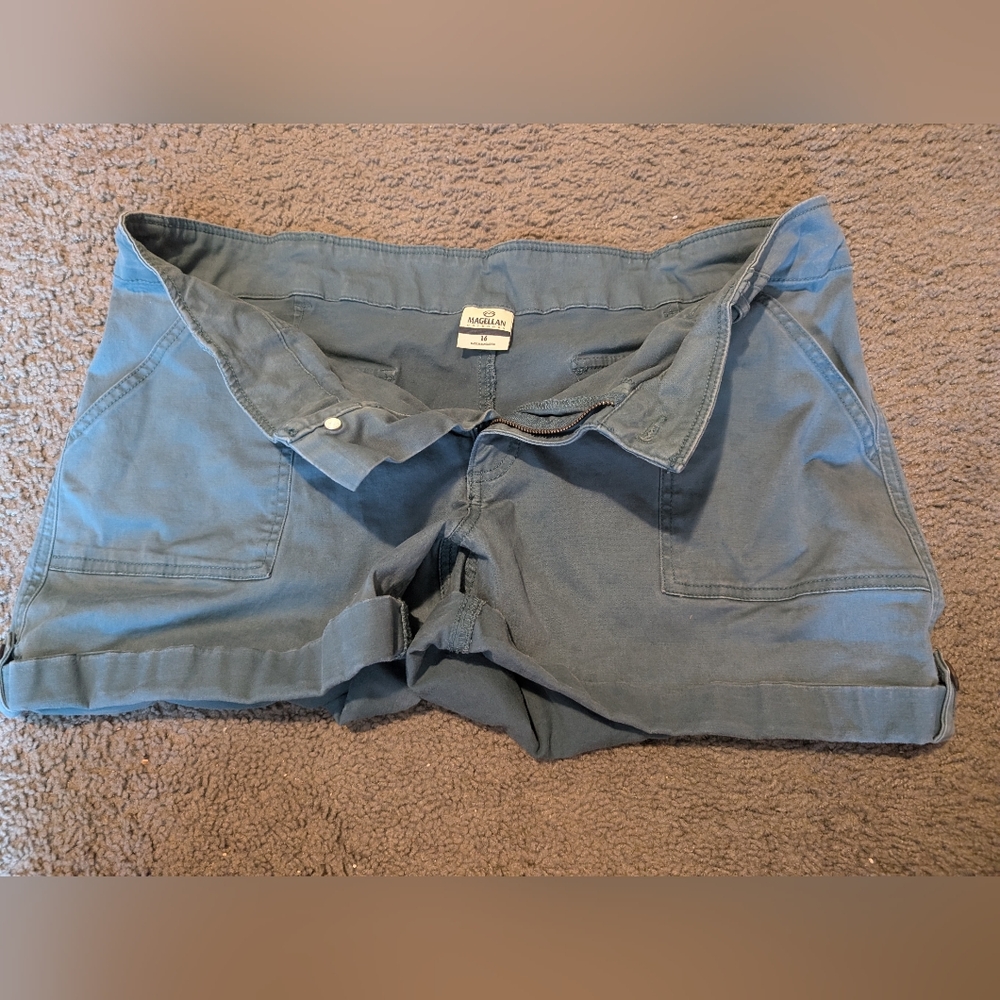 Magellan Shorts